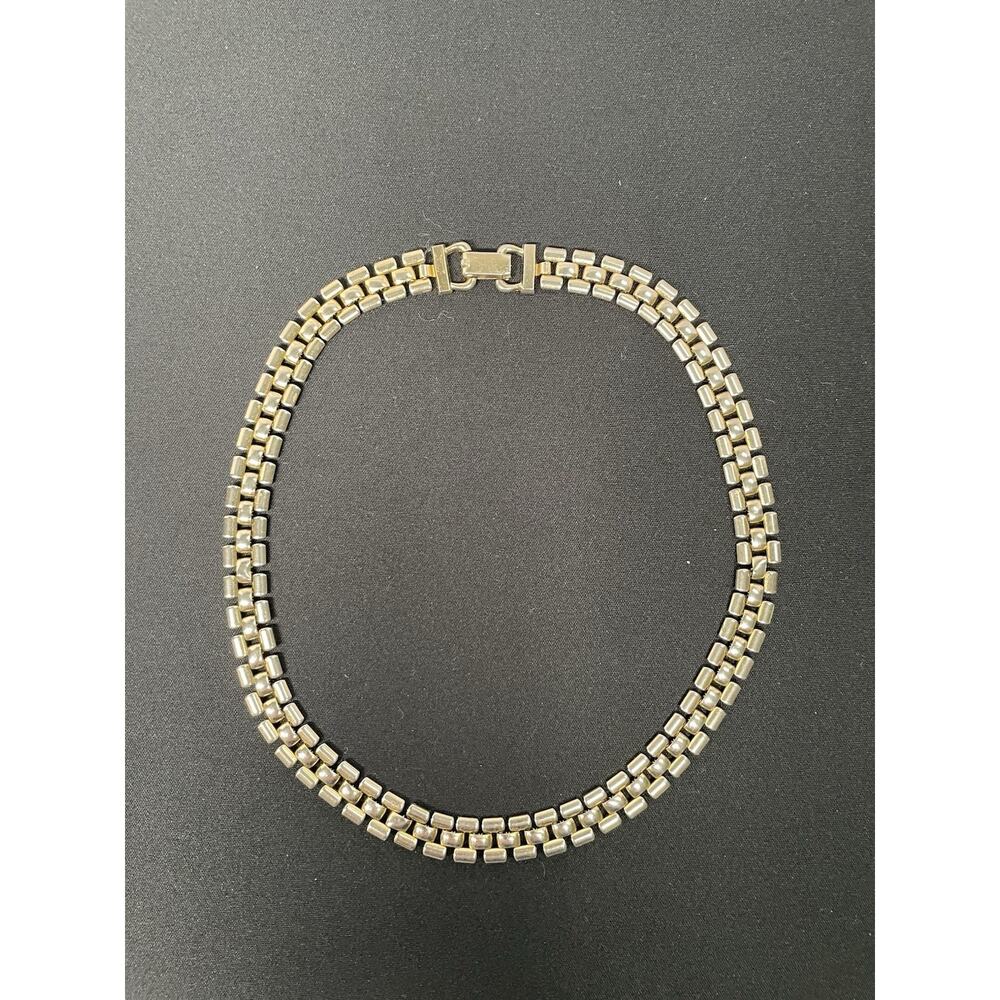 Coro 1945-50 Marked Pegasus Pat Pend 16” Gold-tone 3 Row Panther Link Necklace